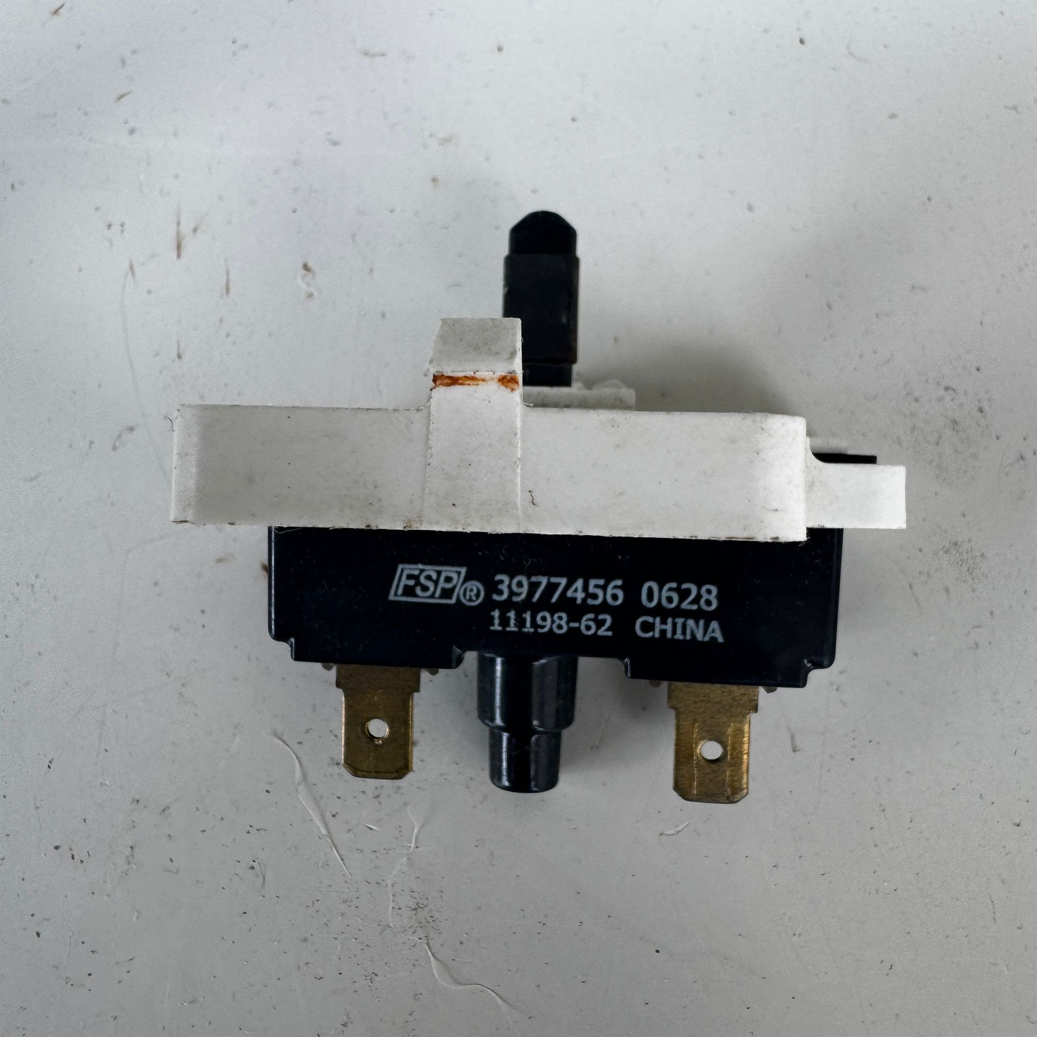 Maytag Dryer Push-to-Start Switch (replaces 3977456) WP3977456 Maytag Dryer Push-to-Start Switch (replaces 3977456) WP3977456